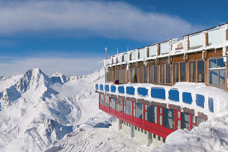 Hotel Glacier Grawand, Herausforderung auf über 2.000m, RETANOL XTHINN